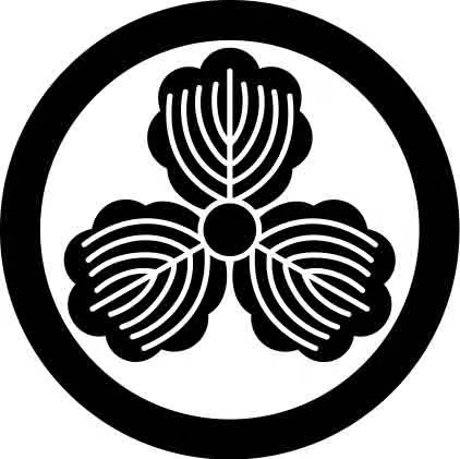 丸に三つ柏の家紋